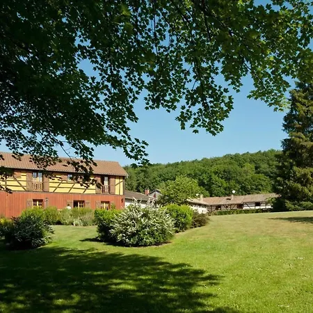 Typiques Restaurees Au Coeur De L'argonne Bed & Breakfast 3*