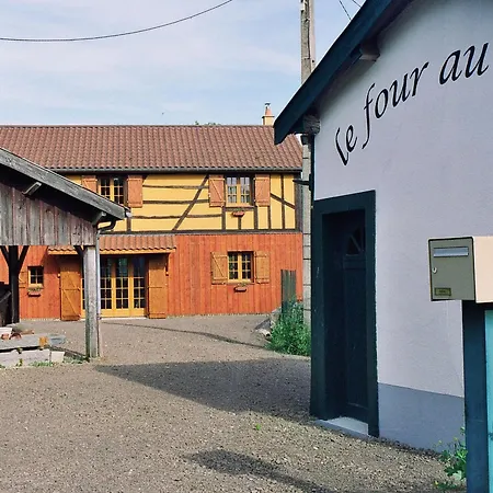 Typiques Restaurees Au Coeur De L'argonne Bed & Breakfast