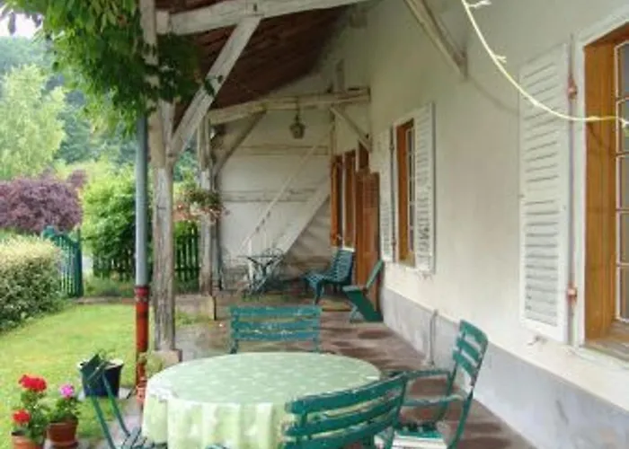 Bed & Breakfast Typiques Restaurees Au Coeur De L'argonne - Fr-1-585-141