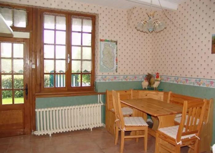 Bed & Breakfast Typiques Restaurees Au Coeur De L'argonne - Fr-1-585-141 *
